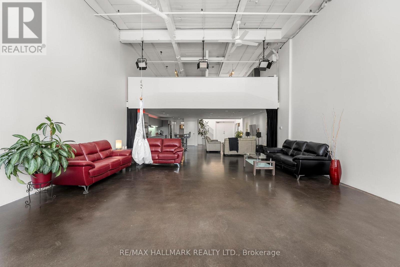 226 - 1173 Dundas Street E, Toronto, Ontario M4M 3P1 - Photo 15 - E13699242