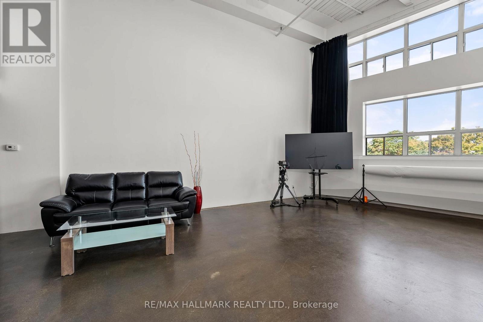 226 - 1173 Dundas Street E, Toronto, Ontario M4M 3P1 - Photo 16 - E13699242