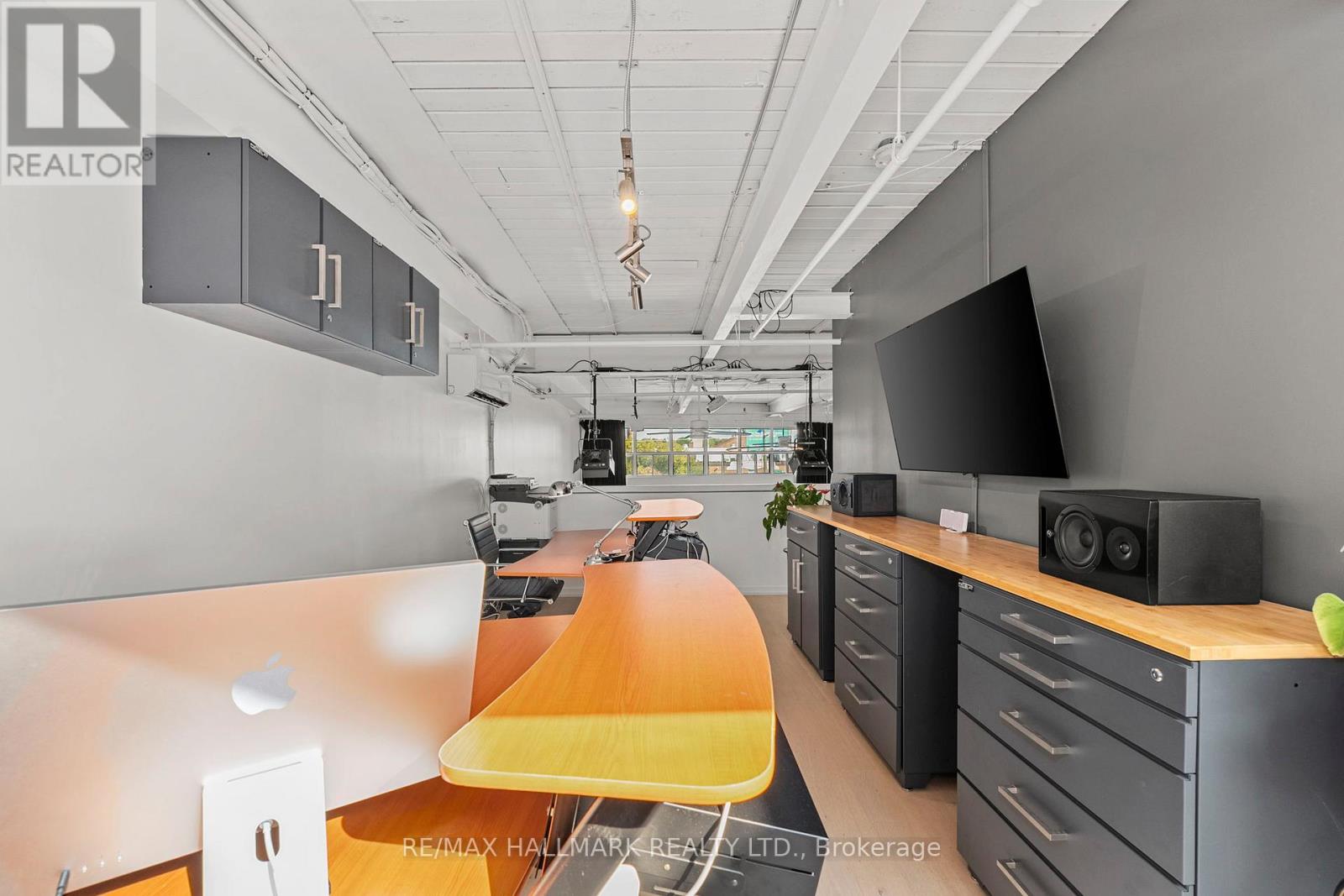 226 - 1173 Dundas Street E, Toronto, Ontario M4M 3P1 - Photo 23 - E13699242