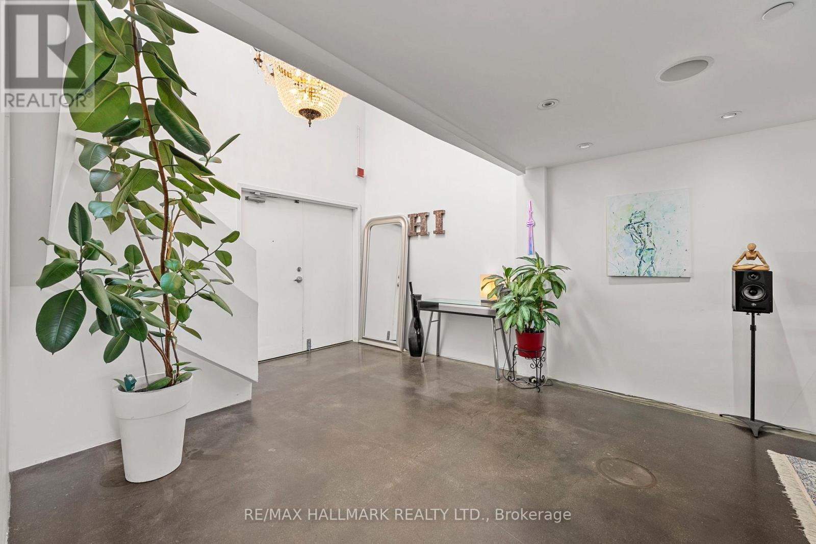 226 - 1173 Dundas Street E, Toronto, Ontario M4M 3P1 - Photo 4 - E13699242