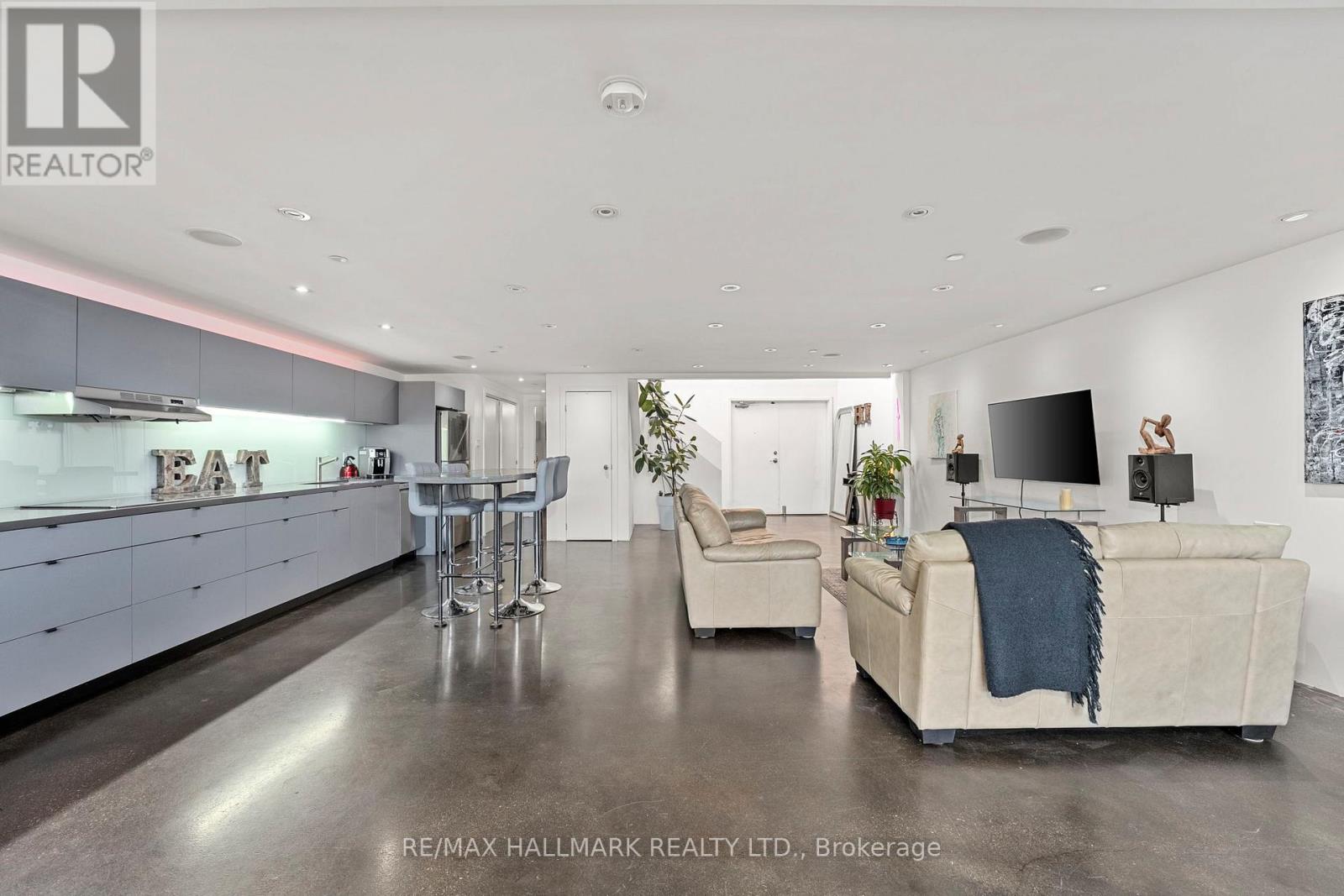 226 - 1173 Dundas Street E, Toronto, Ontario M4M 3P1 - Photo 6 - E13699242
