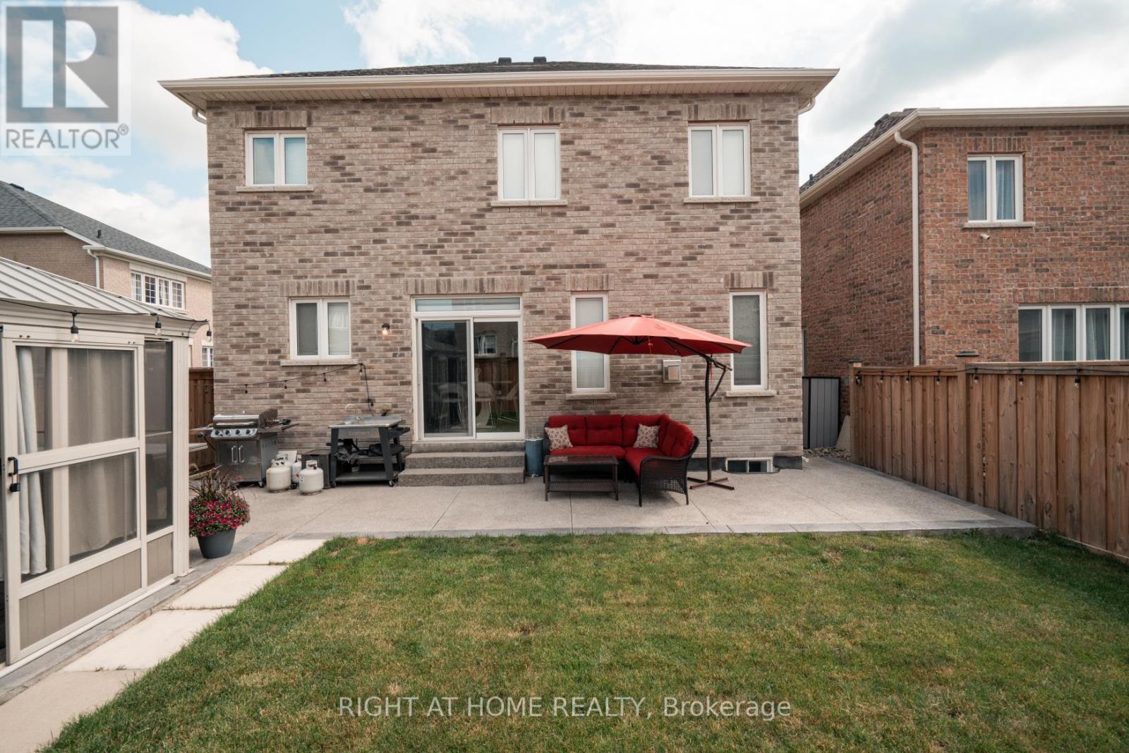 4 Bill Hutchinson Crescent, Clarington, Ontario  L1C 7E1 - Photo 46 - E13699336