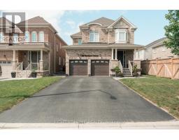 4 BILL HUTCHINSON CRESCENT, Clarington, Ontario