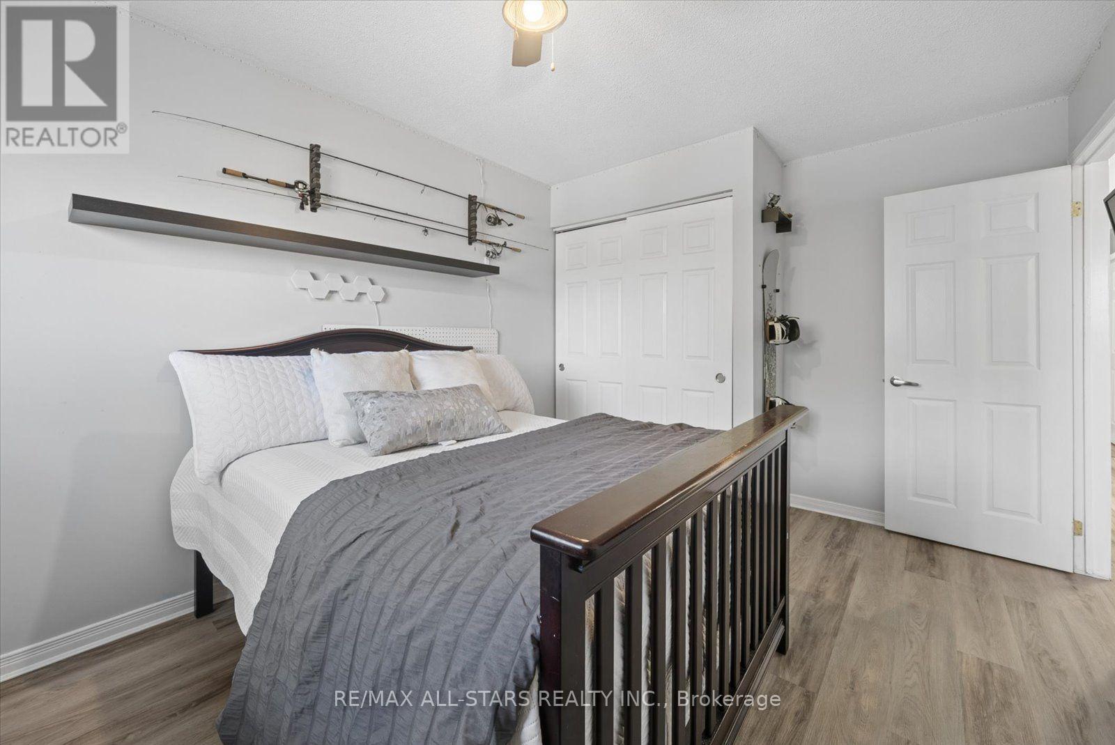 229 Fairwood Drive, Georgina, Ontario  L4P 3Y5 - Photo 25 - N13699202