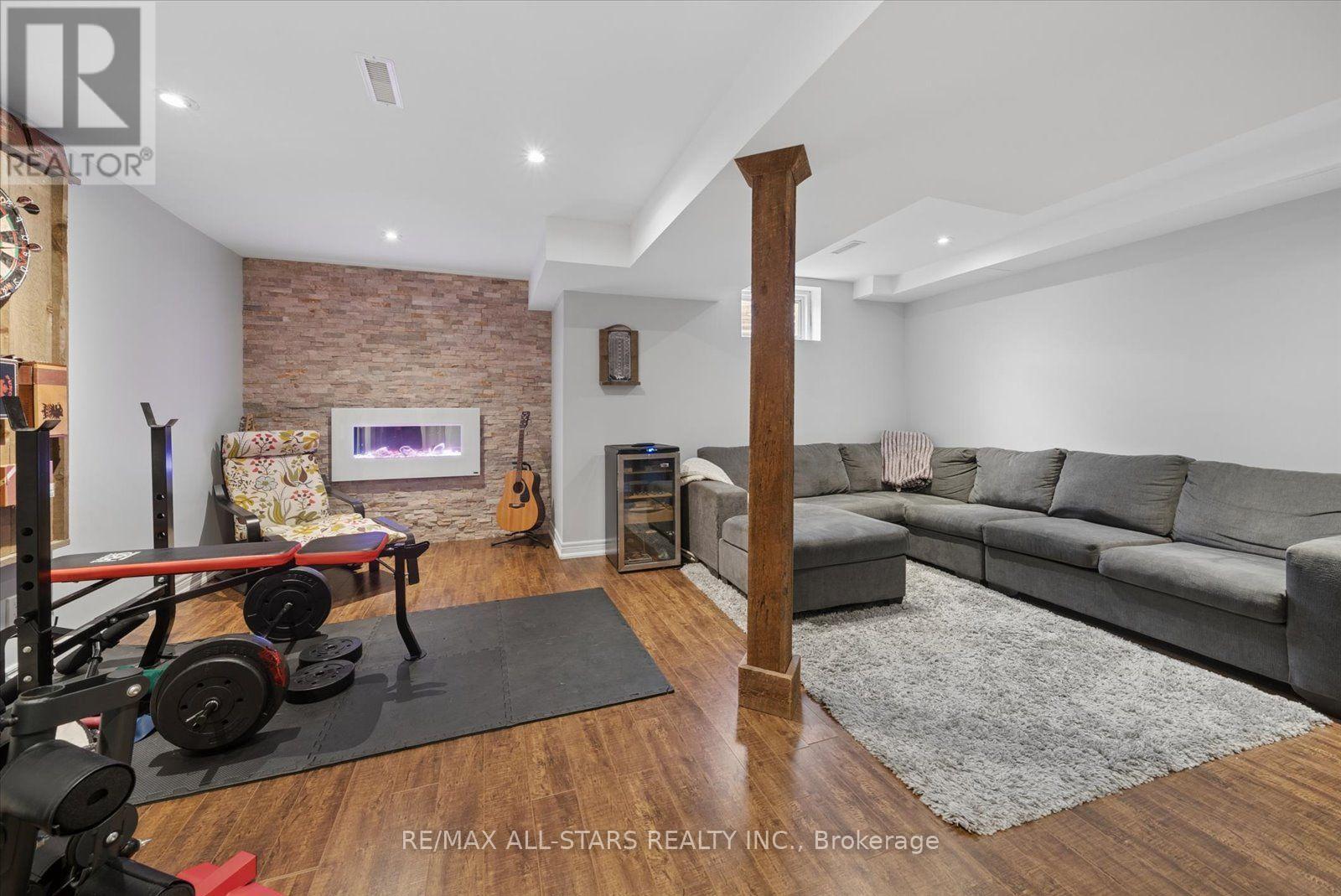 229 Fairwood Drive, Georgina, Ontario  L4P 3Y5 - Photo 26 - N13699202