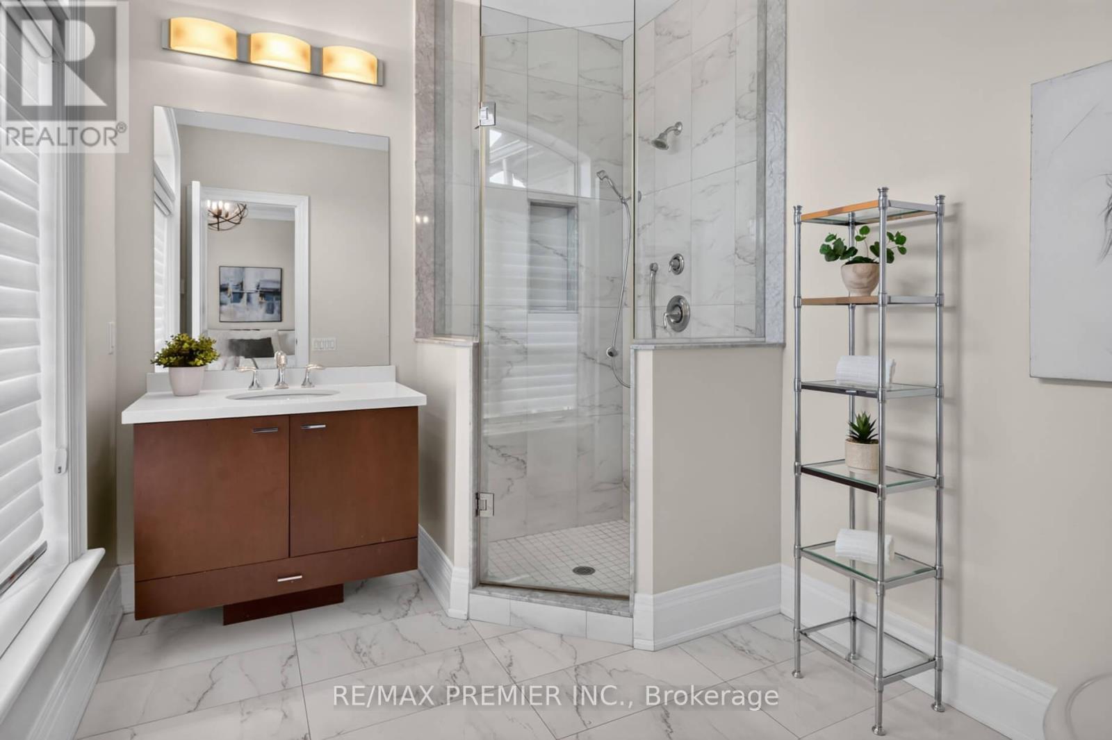 31 Sarracini Crescent, Vaughan, Ontario  L4L 3S9 - Photo 30 - N13699222