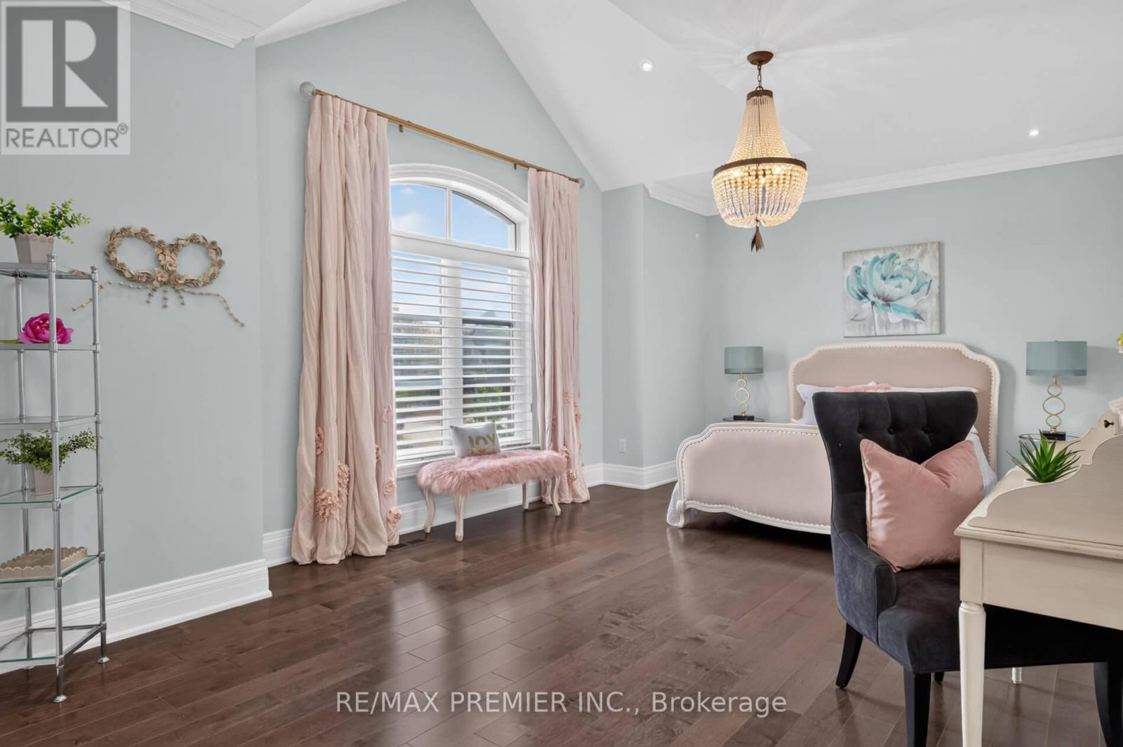 31 Sarracini Crescent, Vaughan, Ontario  L4L 3S9 - Photo 31 - N13699222