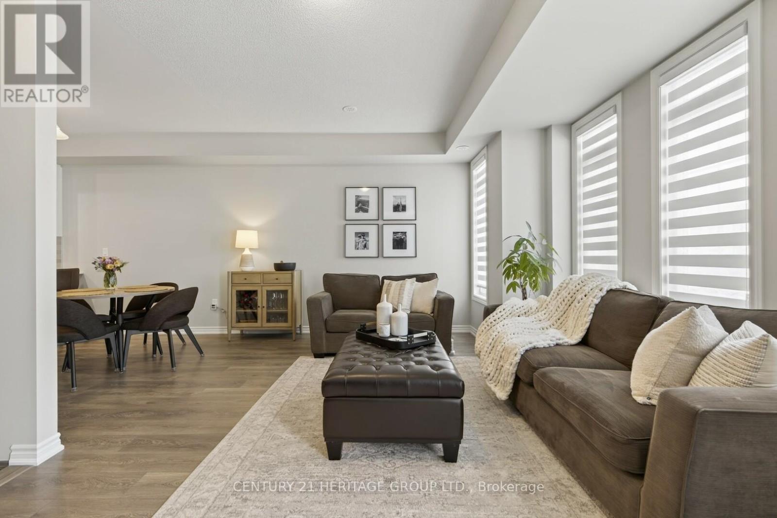 6 Mel Irving Drive, Bradford West Gwillimbury, Ontario  L3Z 4P1 - Photo 7 - N13699240