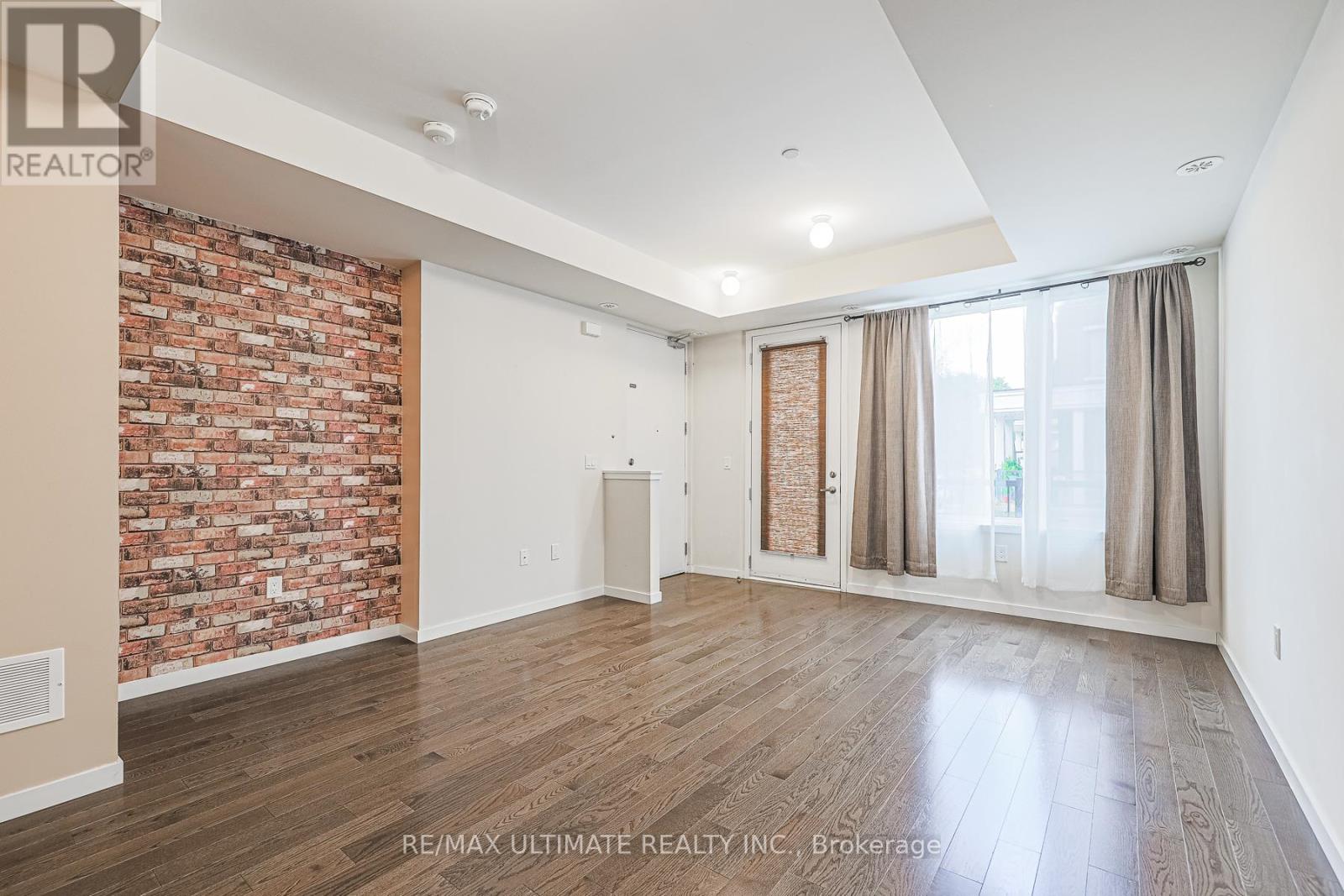 109 - 600 Alex Gardner Circle, Aurora, Ontario  L4G 0A3 - Photo 7 - N13699254