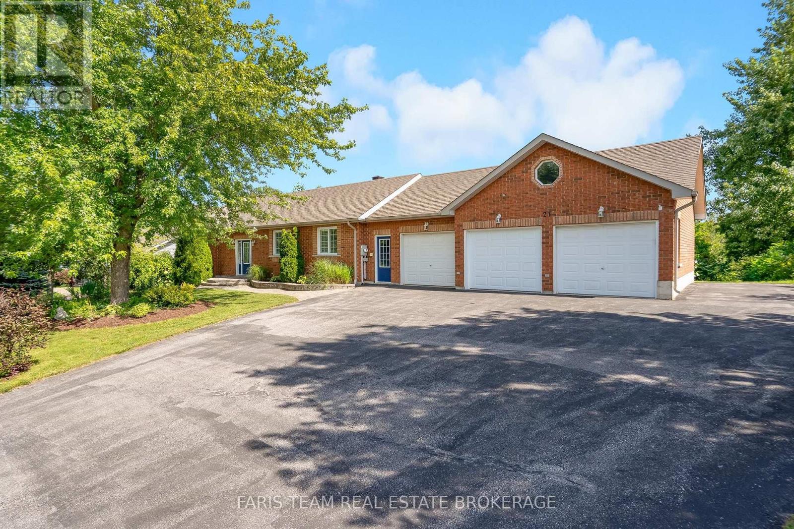 27 BACHLY AVENUE, oro-medonte (moonstone), Ontario