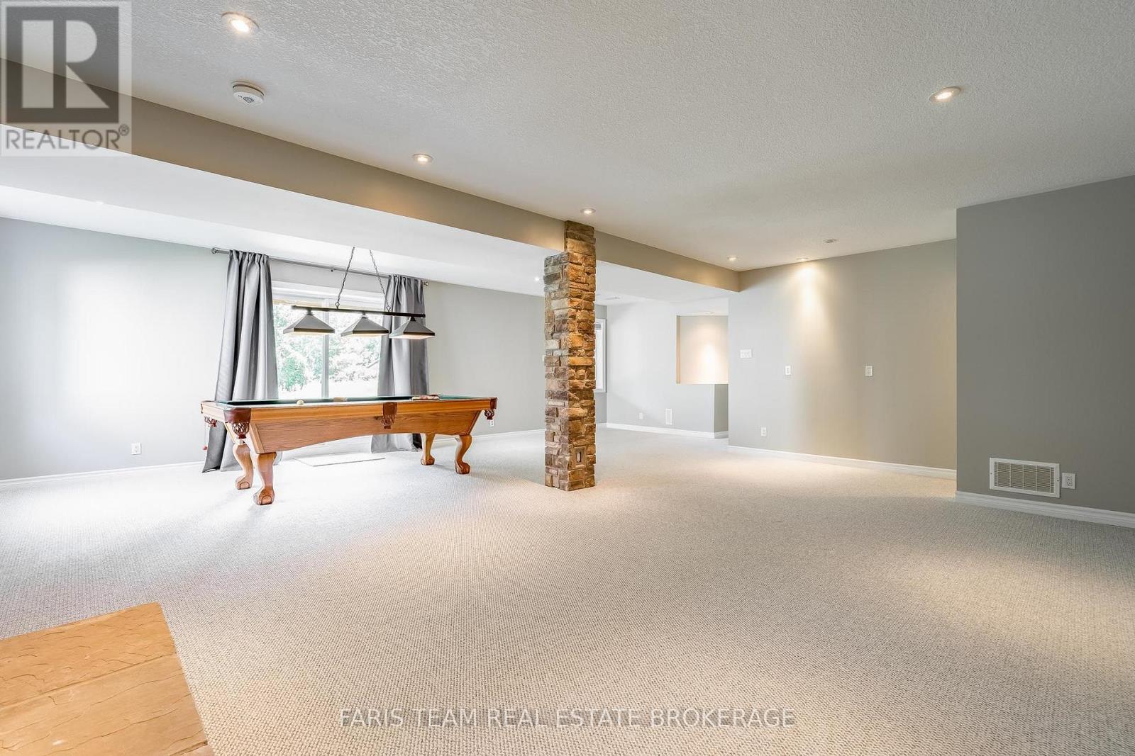 27 Bachly Avenue, Oro-Medonte (Moonstone), Ontario  L0K 1N0 - Photo 26 - S13699298