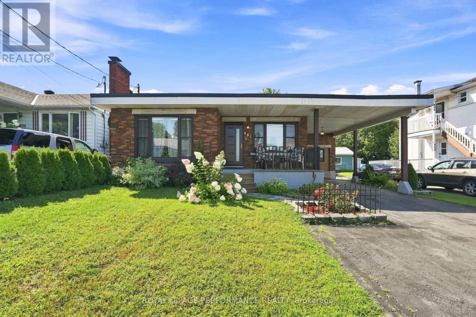464 LAURIER STREET, Hawkesbury, Ontario