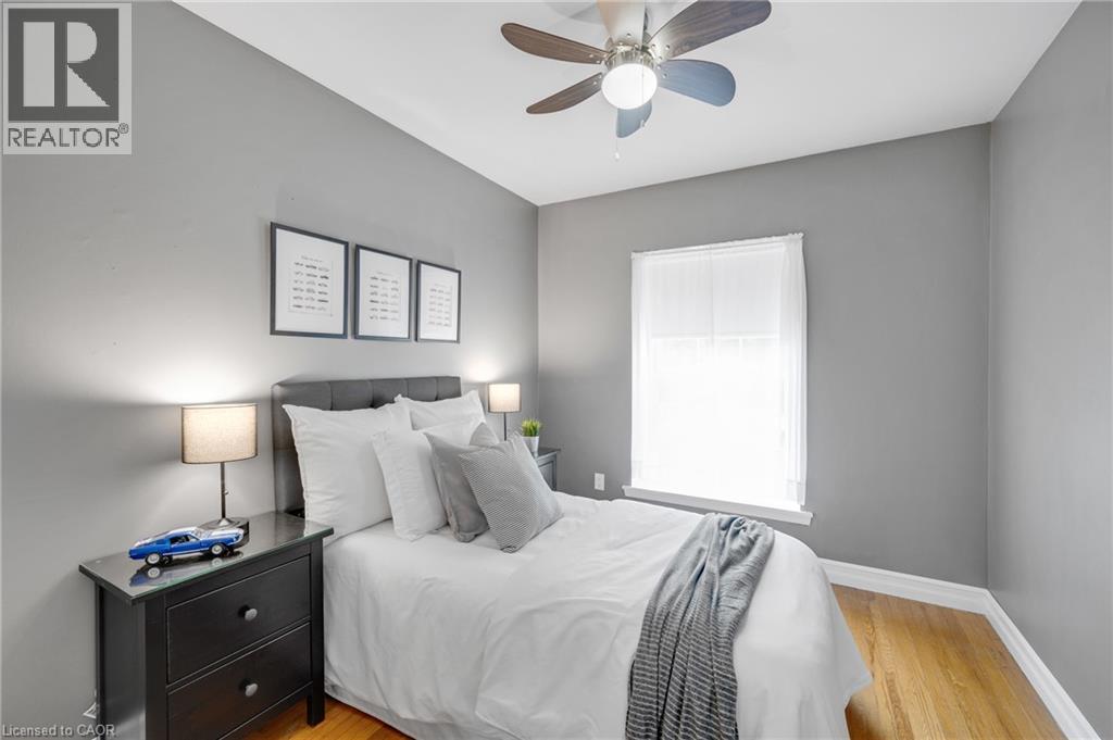 5073 Queen's Court, Burlington, Ontario  L7L 3Z1 - Photo 19 - 40856816