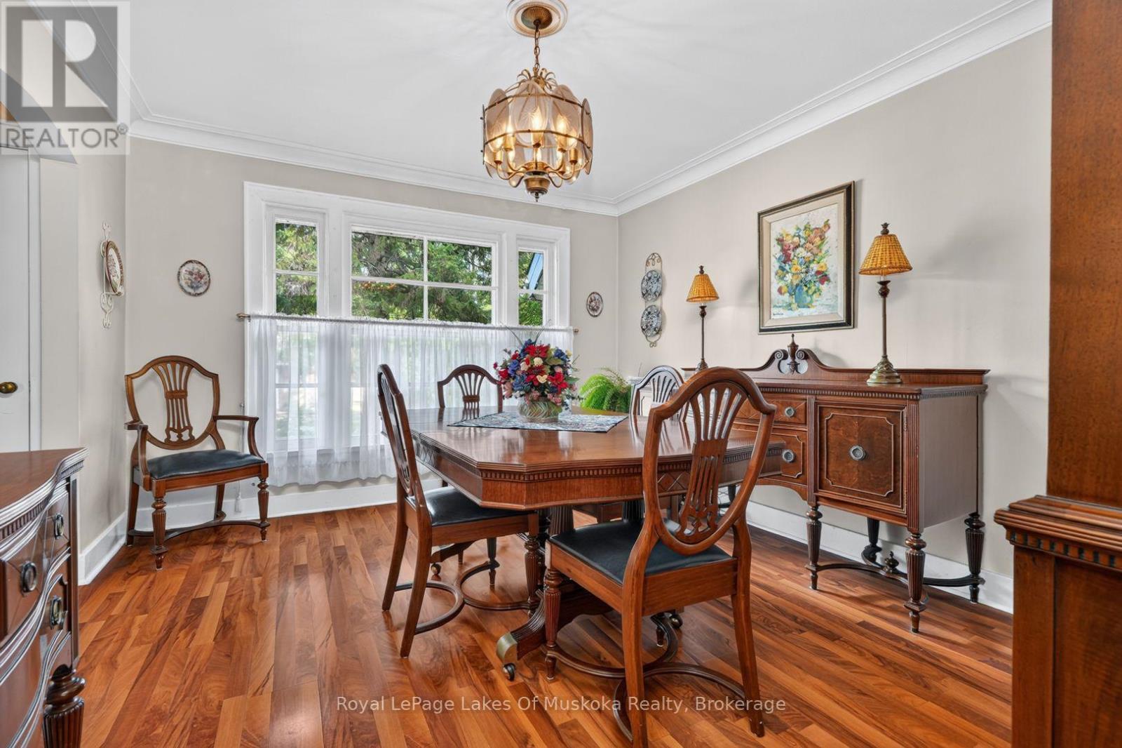 2 Mountview Avenue, Huntsville, Ontario  P1H 1G8 - Photo 12 - X13699244