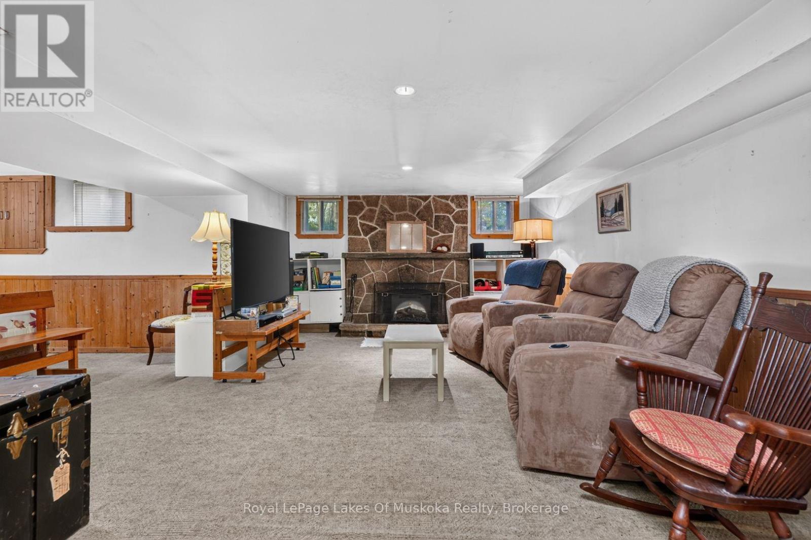 2 Mountview Avenue, Huntsville, Ontario  P1H 1G8 - Photo 33 - X13699244