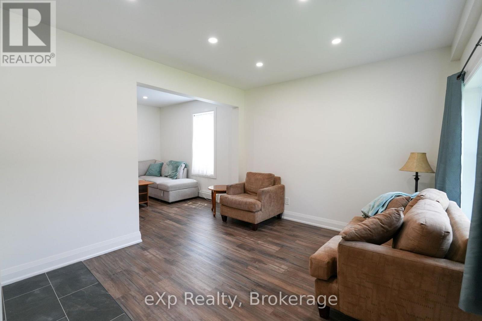 136 Breadalbane Street S, Saugeen Shores, Ontario  N0H 2L0 - Photo 7 - X13699342