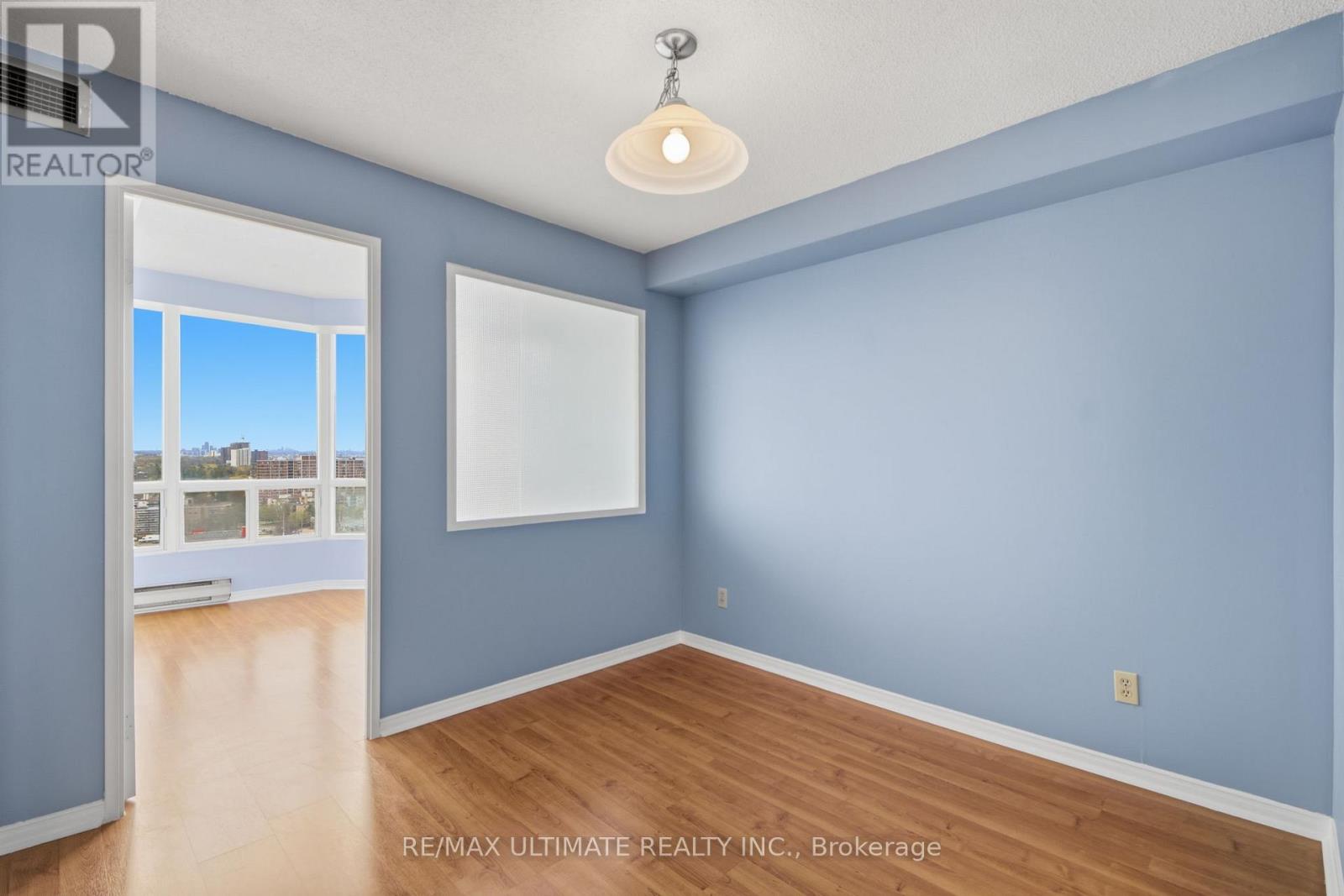 1614 - 115 Hillcrest Avenue, Mississauga, Ontario  L5B 3Y9 - Photo 9 - W13699228