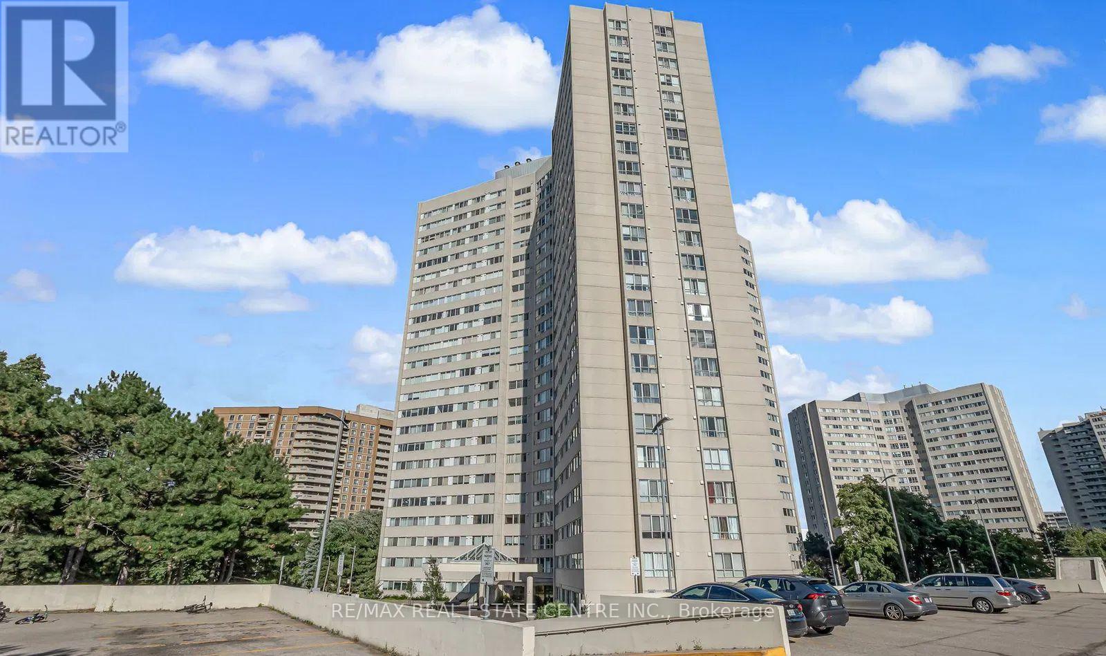 501 - 3700 Kaneff Crescent, Mississauga, Ontario  L5A 4B8 - Photo 1 - W13699290