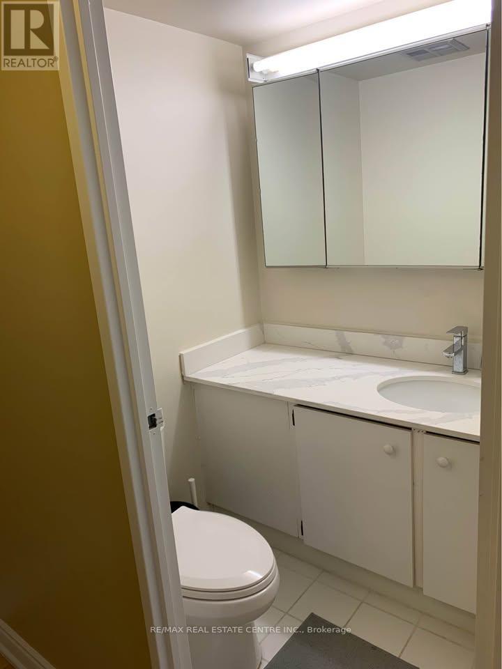 501 - 3700 Kaneff Crescent, Mississauga, Ontario  L5A 4B8 - Photo 3 - W13699290