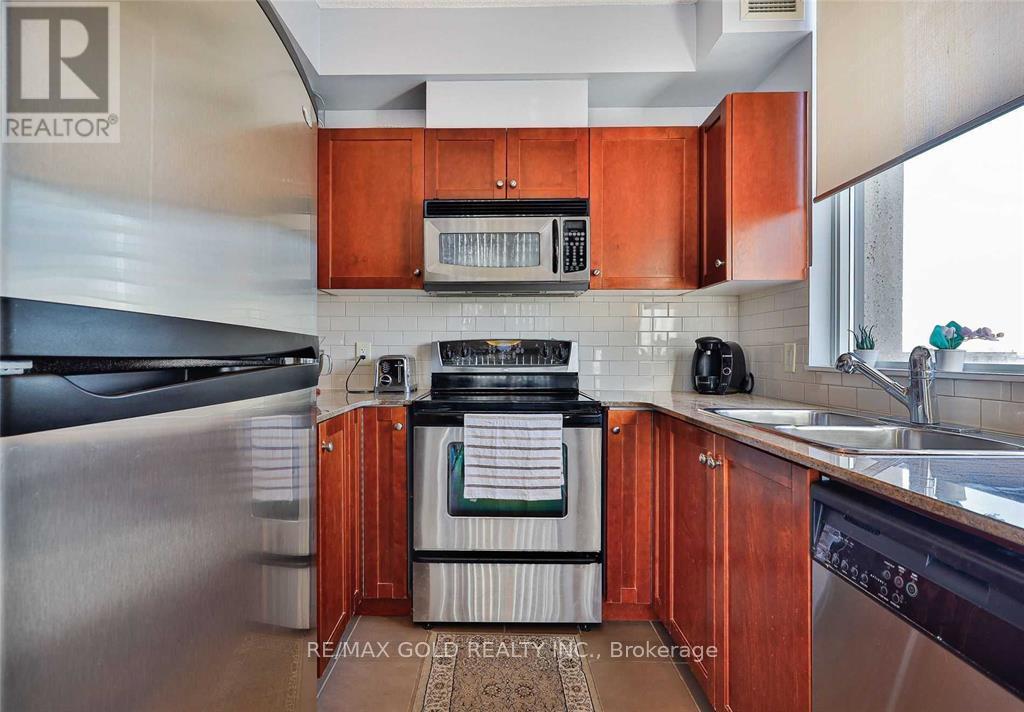 807 - 3504 Hurontario Street, Mississauga, Ontario  L5B 0B9 - Photo 11 - W13699292