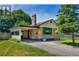 18 ALHART DRIVE, Toronto, Ontario