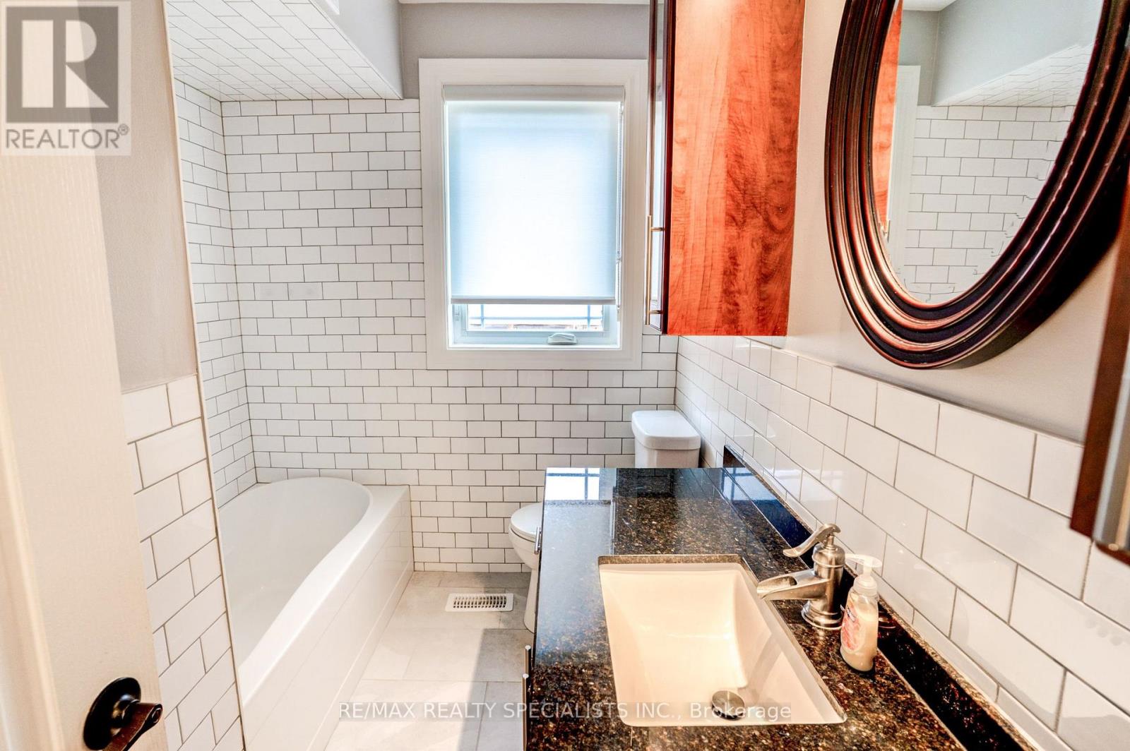 Main - 454 Mayzel Road, Burlington, Ontario L7R 3C3 - Photo 30 - W13699312