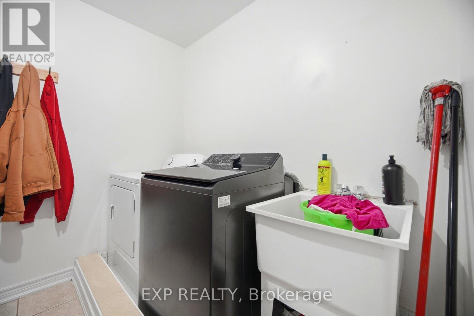 37 Totten Drive, Brampton, Ontario  L6R 0P5 - Photo 29 - W13699332
