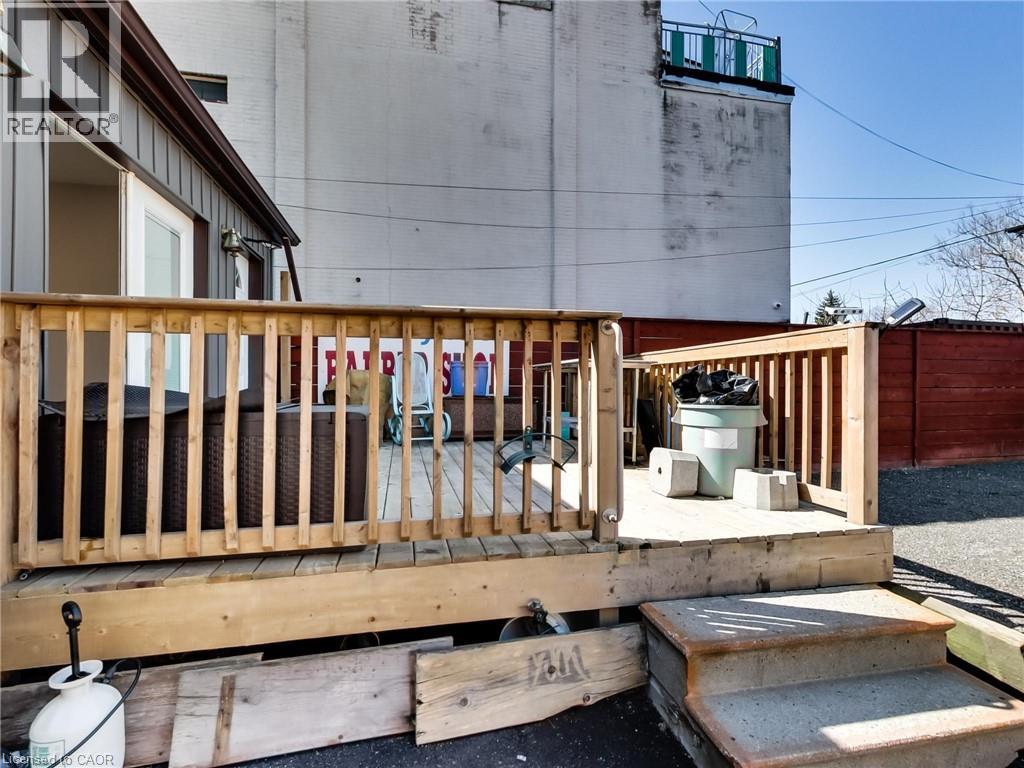 229 Parkdale Avenue N, Hamilton, Ontario  L8H 5X4 - Photo 42 - 40837485