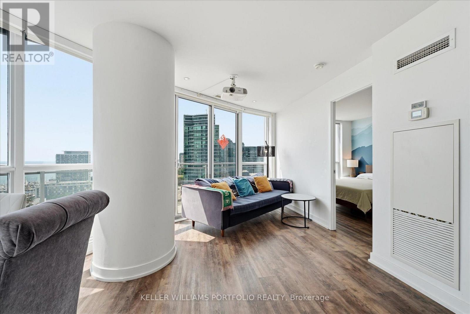 2601 - 38 Dan Leckie Way, Toronto, Ontario  M5V 2V6 - Photo 6 - C13694820