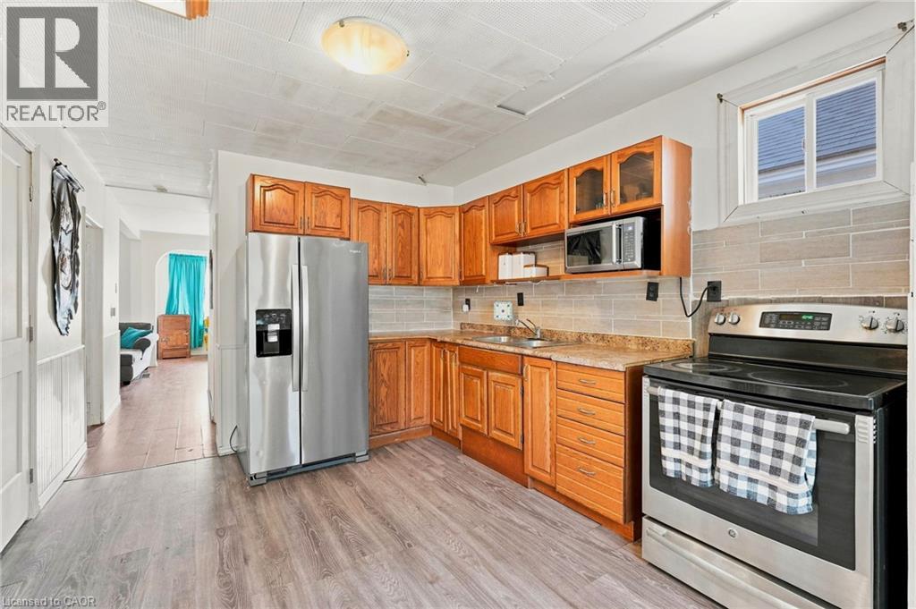 395 Avondale Street, Hamilton, Ontario  L8L 7C8 - Photo 13 - 40852240