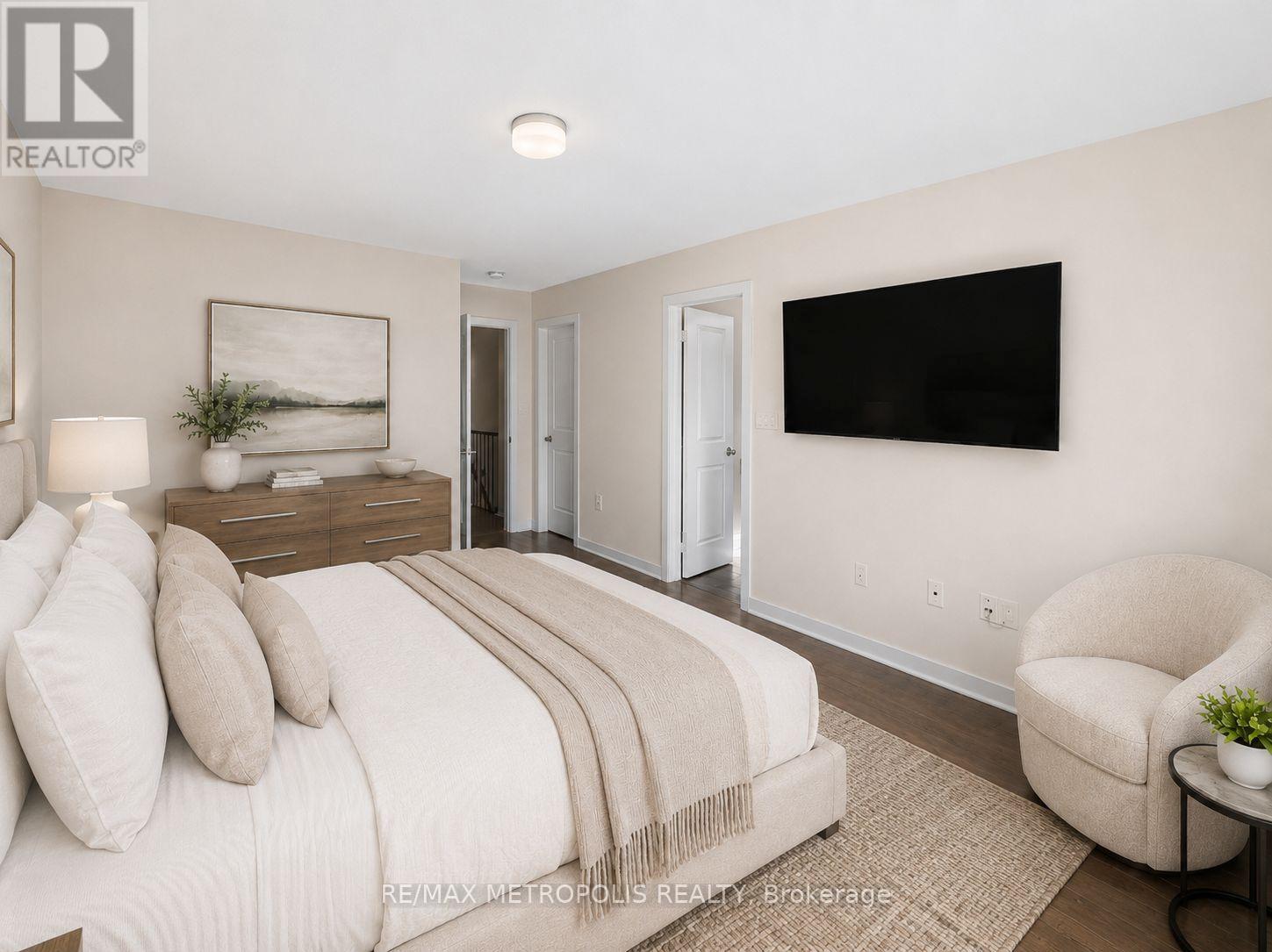 2521 Castlegate Crossing, Pickering, Ontario  L1X 0H7 - Photo 11 - E13447960