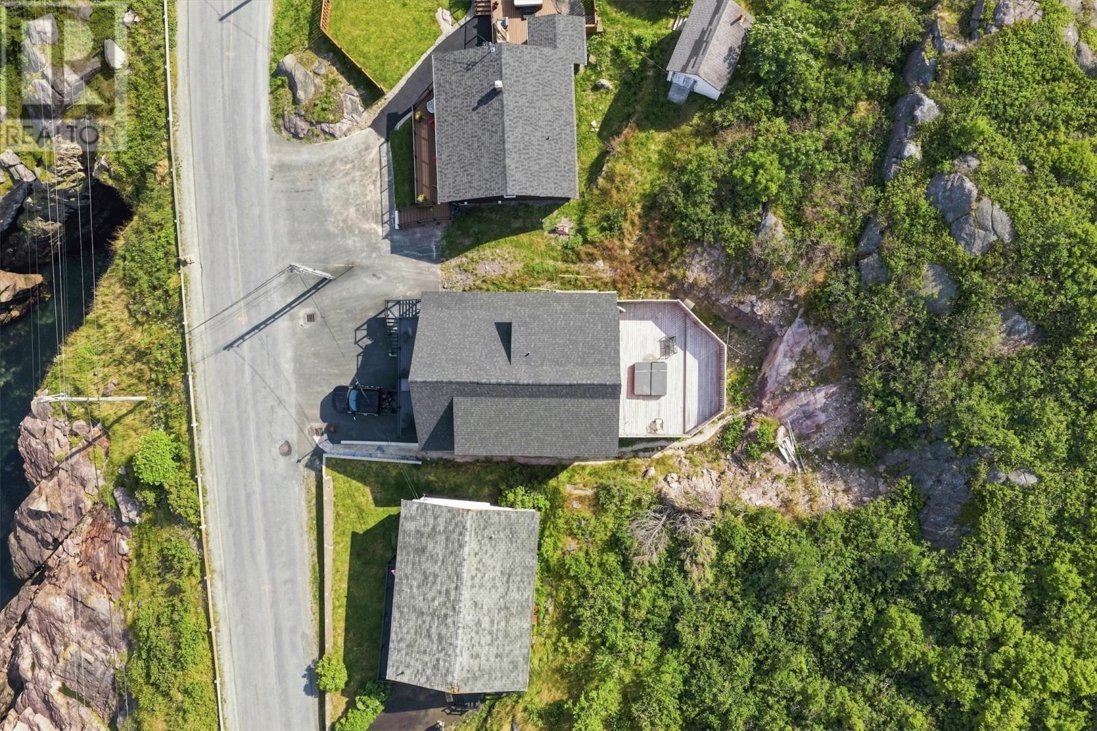 115 Main Road, Petty Harbour Maddox-cove — photo 29