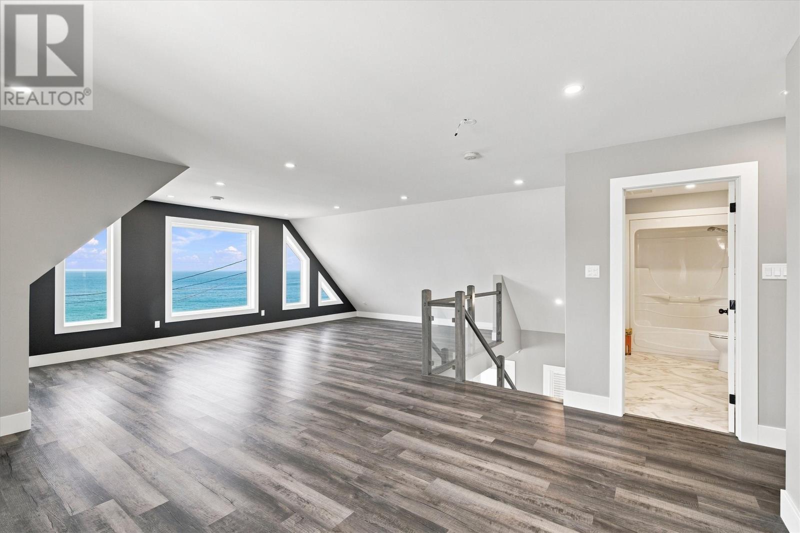 115 Main Road, Petty Harbour Maddox-cove — photo 33