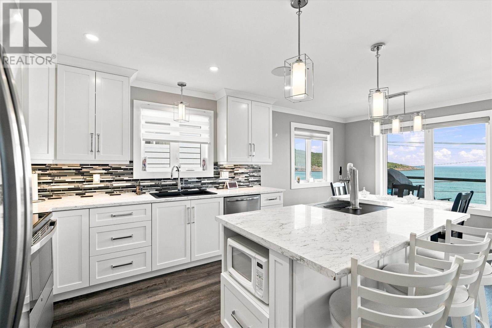 115 Main Road, Petty Harbour Maddox-cove — photo 40