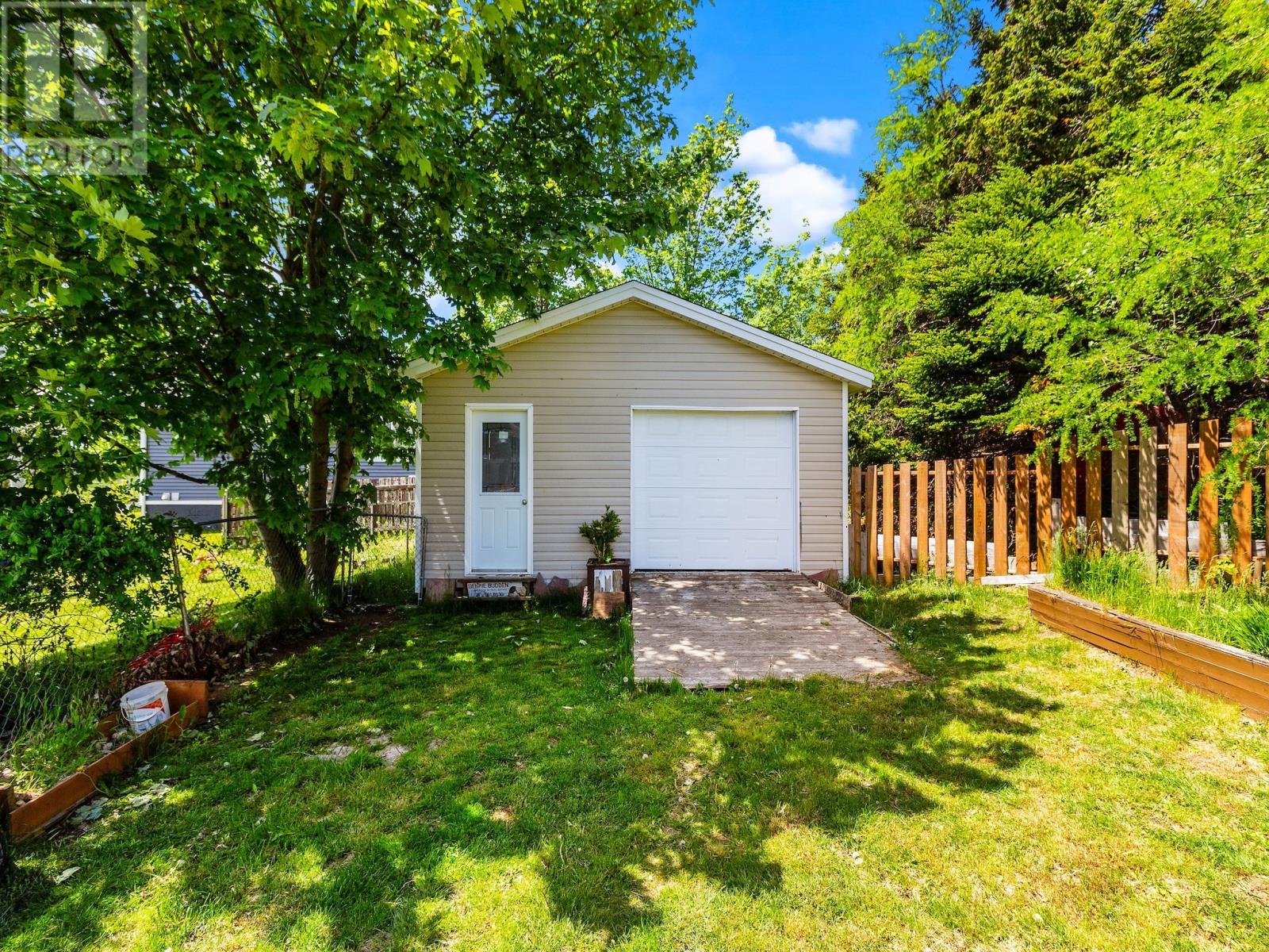 10-12 Glebe Road, Conception Bay South — photo 21