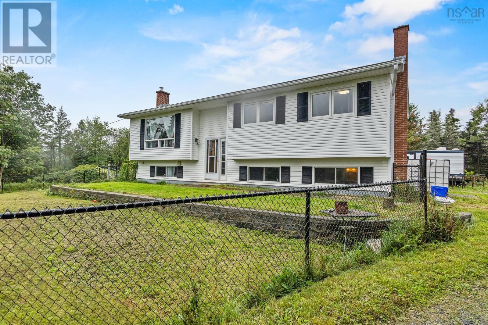 20 Causeway Road, Seaforth, Nova Scotia  B0J 2L0 - Photo 3 - 202621128