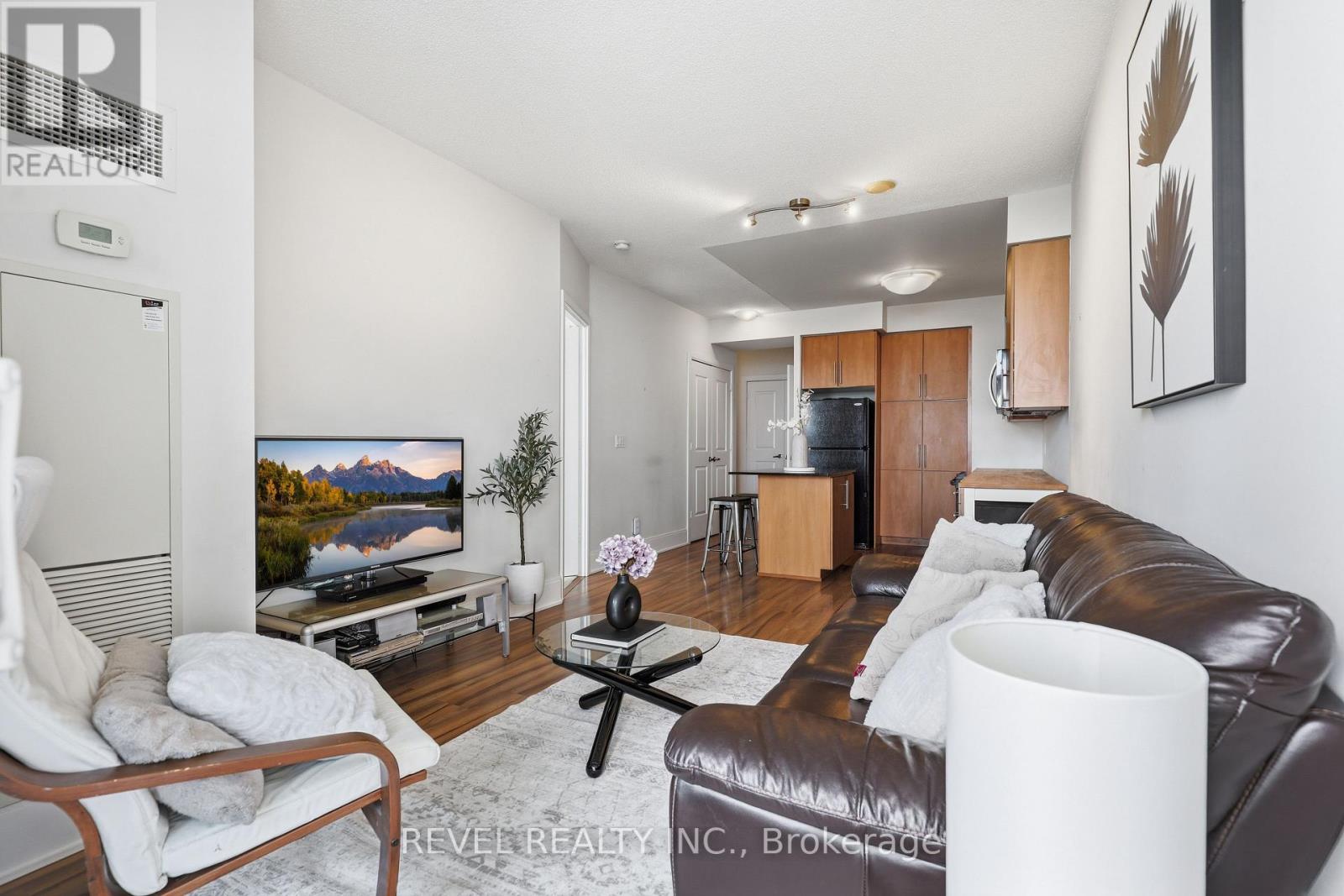 3101 - 330 Burnhamthorpe Road W, Mississauga, Ontario  L5B 0E1 - Photo 4 - W13698546