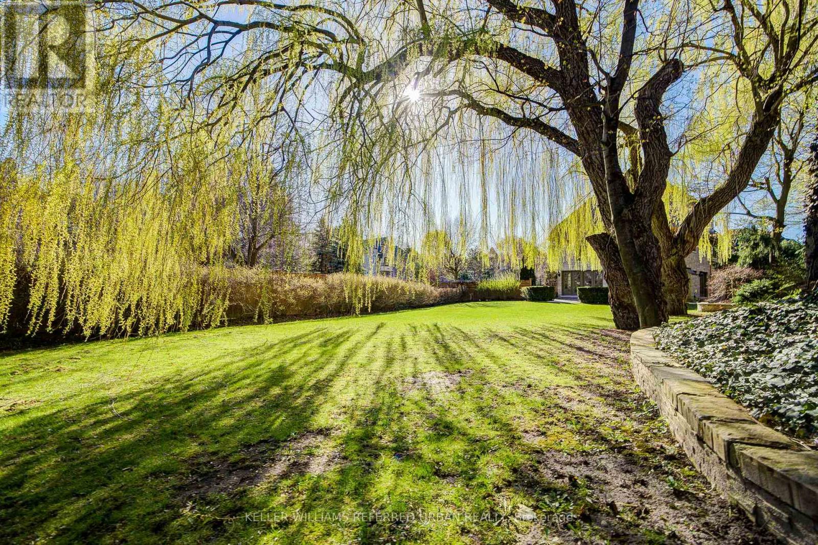 7 Legacy Court, Toronto, Ontario  M2L 2Y7 - Photo 40 - C13092240