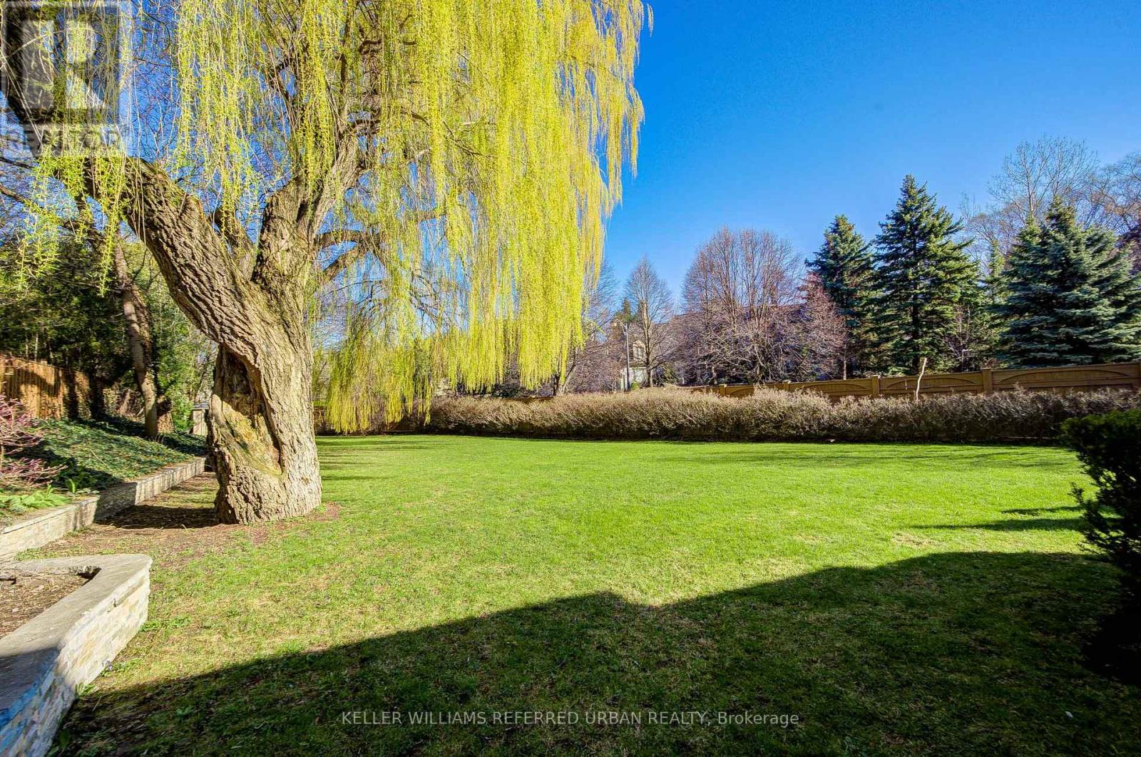 7 Legacy Court, Toronto, Ontario  M2L 2Y7 - Photo 41 - C13092240