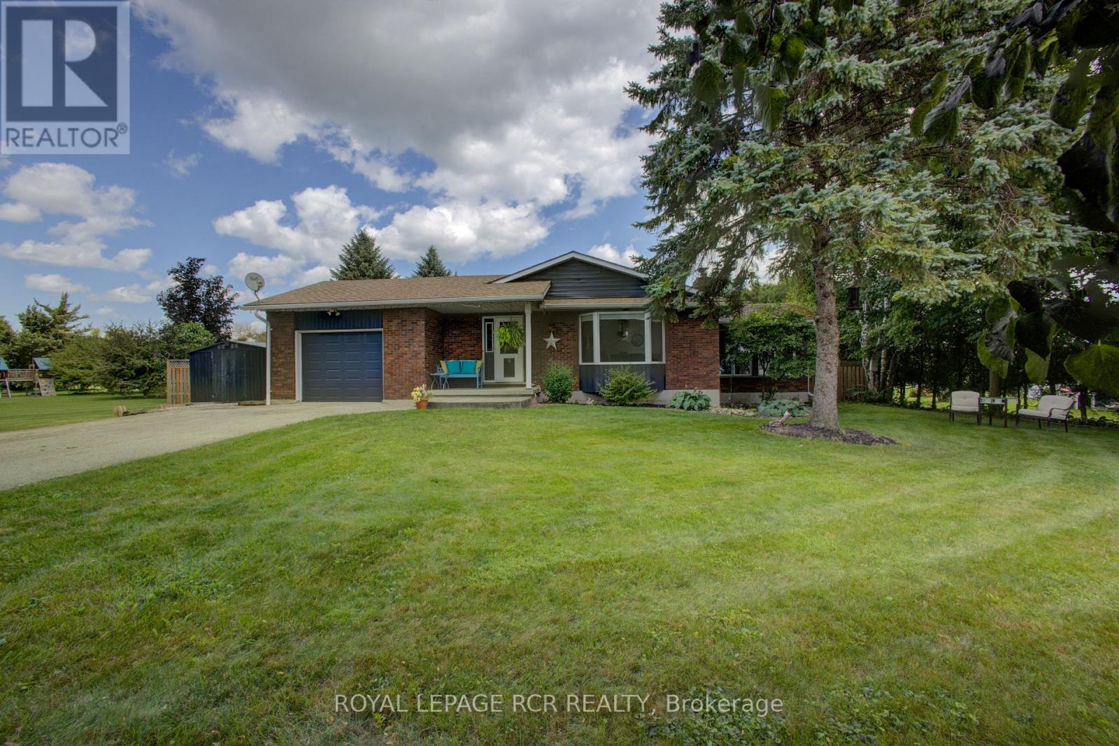 181 MCFARLIN DRIVE, Southgate, Ontario