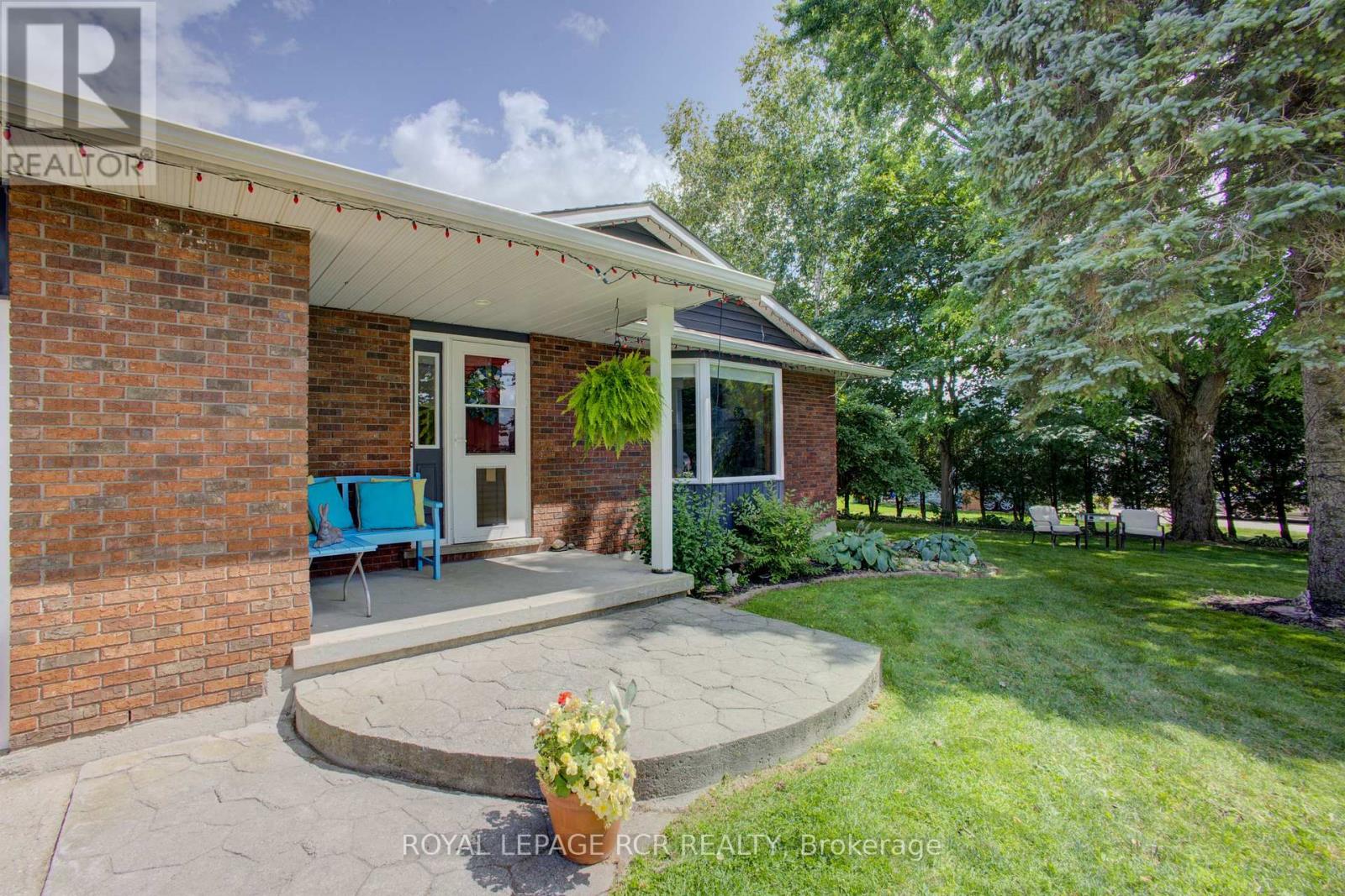 181 Mcfarlin Drive, Southgate, Ontario N0G 2L0 - Photo 2 - X13699300