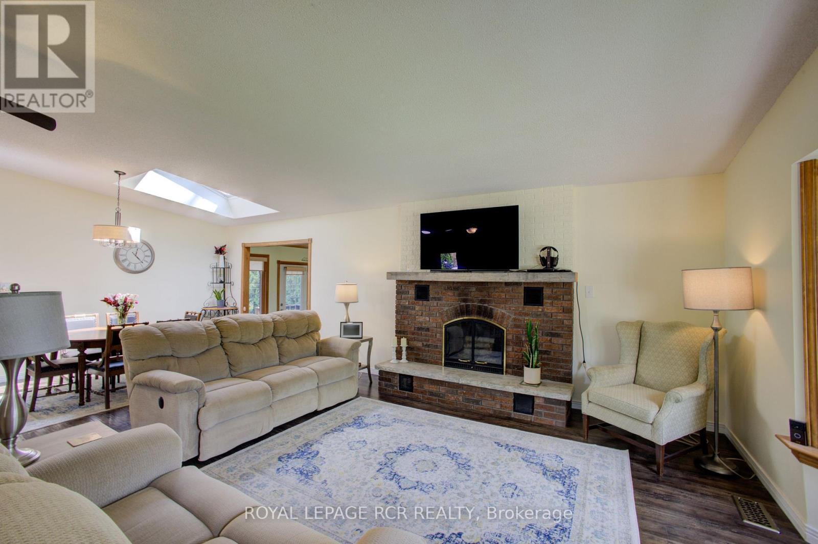 181 Mcfarlin Drive, Southgate, Ontario N0G 2L0 - Photo 5 - X13699300
