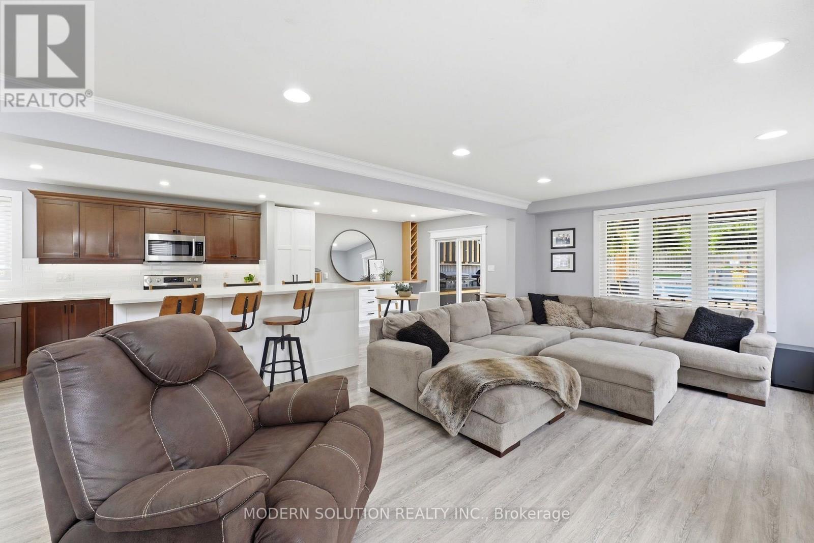 897 Bradshaw Crescent, London North, Ontario  N5X 0B6 - Photo 8 - X13699328