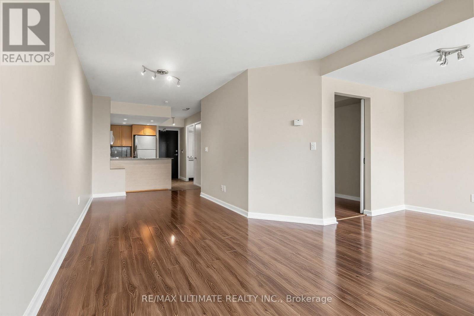 1508 - 8 Park Road, Toronto, Ontario  M4W 3S5 - Photo 9 - C13699358