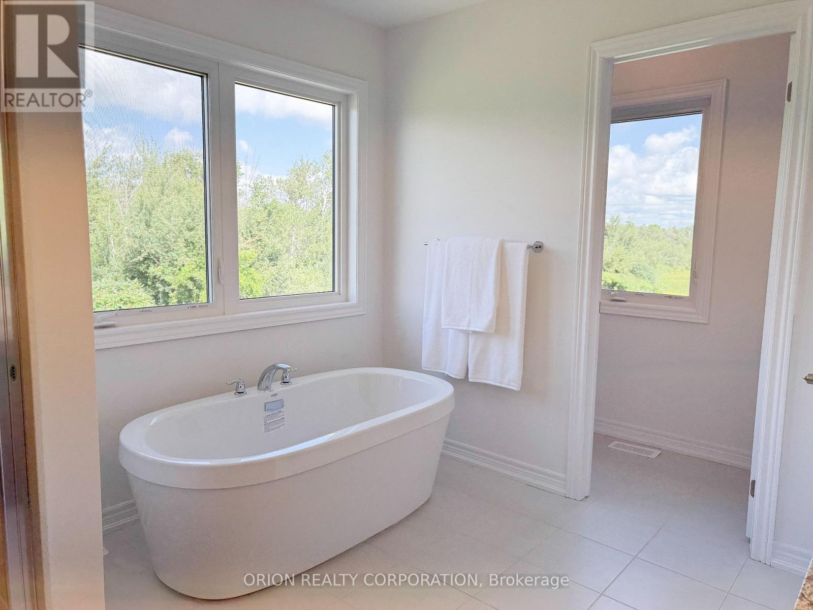 122 Thicketwood Avenue, Barrie, Ontario  L9J 0W8 - Photo 25 - S13687398