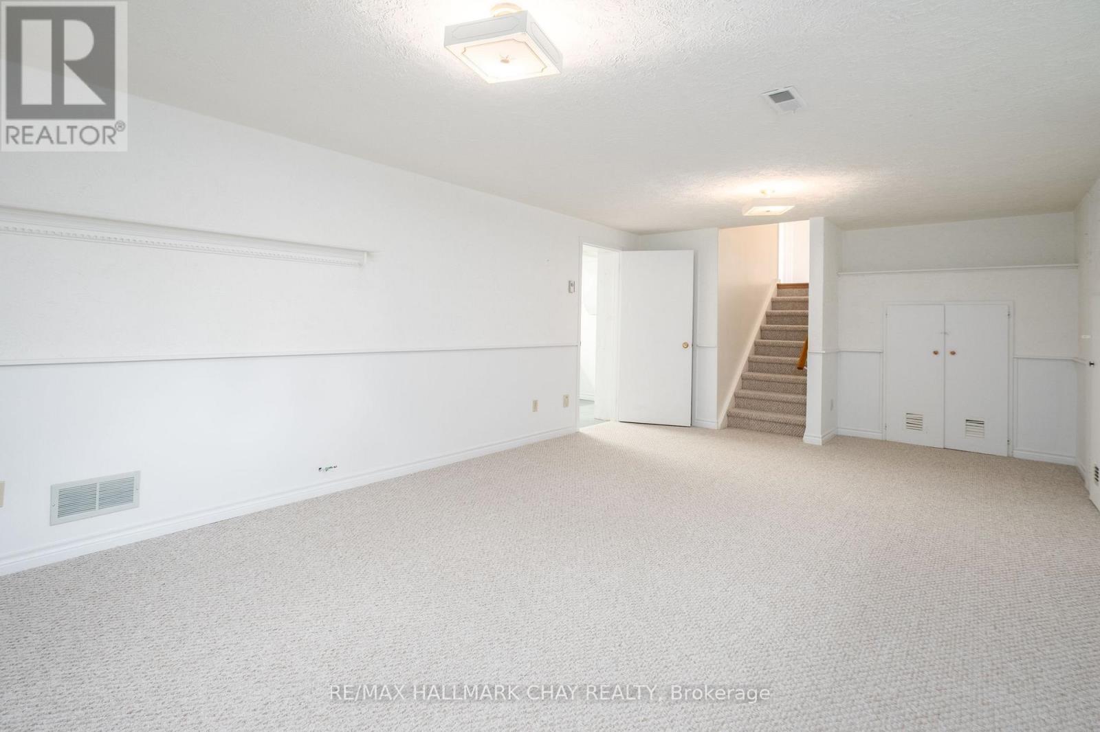 44 Amelia Street, Barrie, Ontario L4M 1M6 - Photo 37 - S13699088