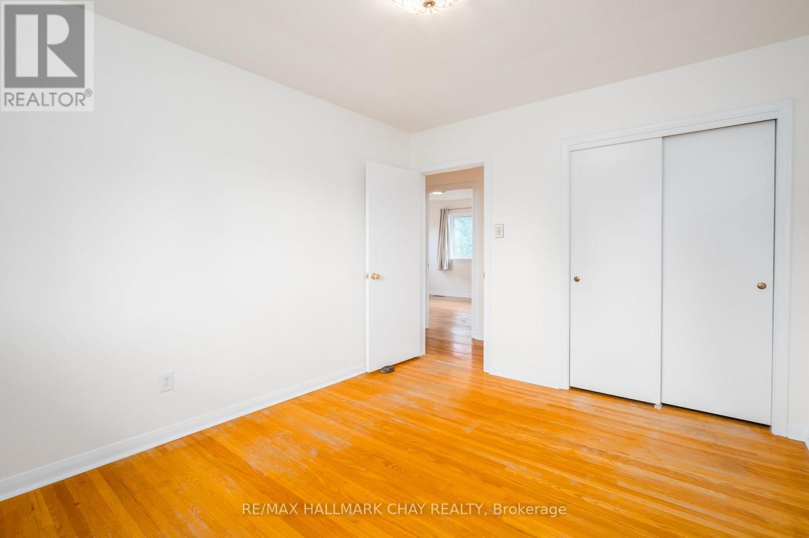 44 Amelia Street, Barrie, Ontario L4M 1M6 - Photo 26 - S13699088