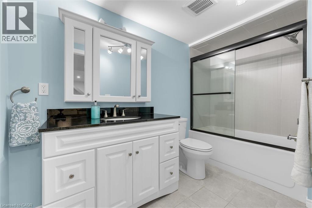 19 Millpond Place, Hamilton, Ontario  L8W 2W6 - Photo 30 - 40857413