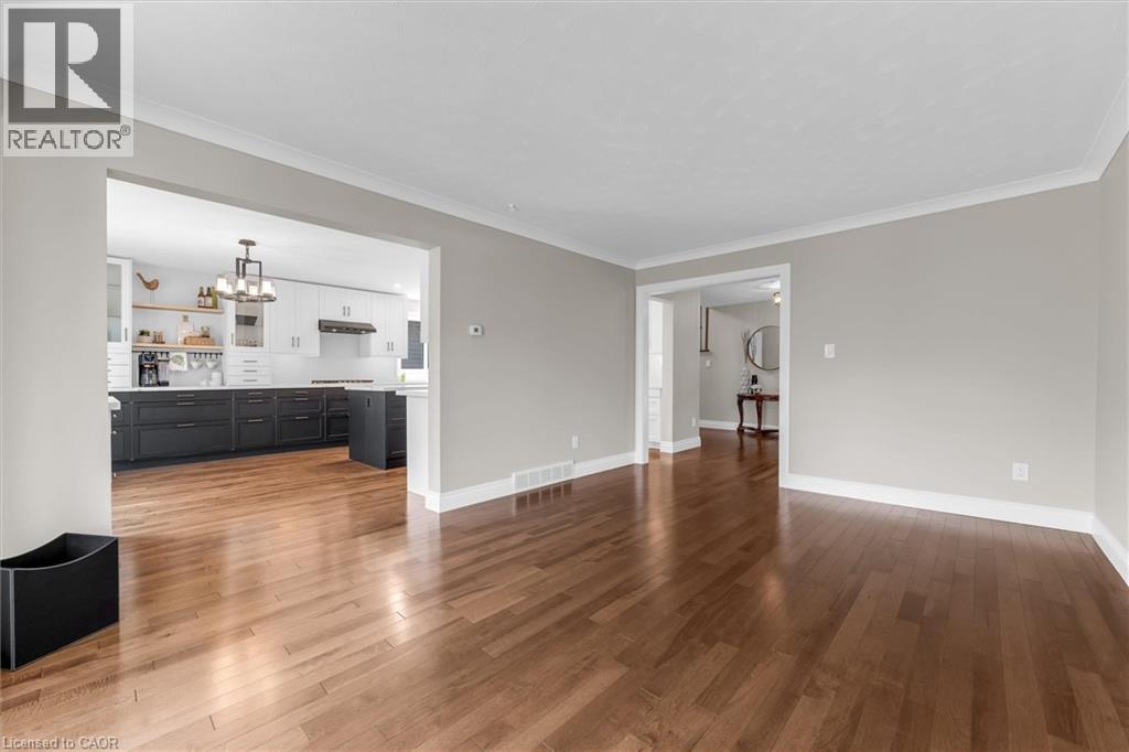 19 Millpond Place, Hamilton, Ontario  L8W 2W6 - Photo 6 - 40857413
