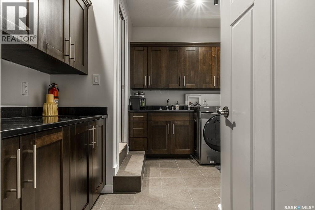 410 Willowgrove Crescent, Saskatoon, Saskatchewan  S7W 0A7 - Photo 30 - SK046274